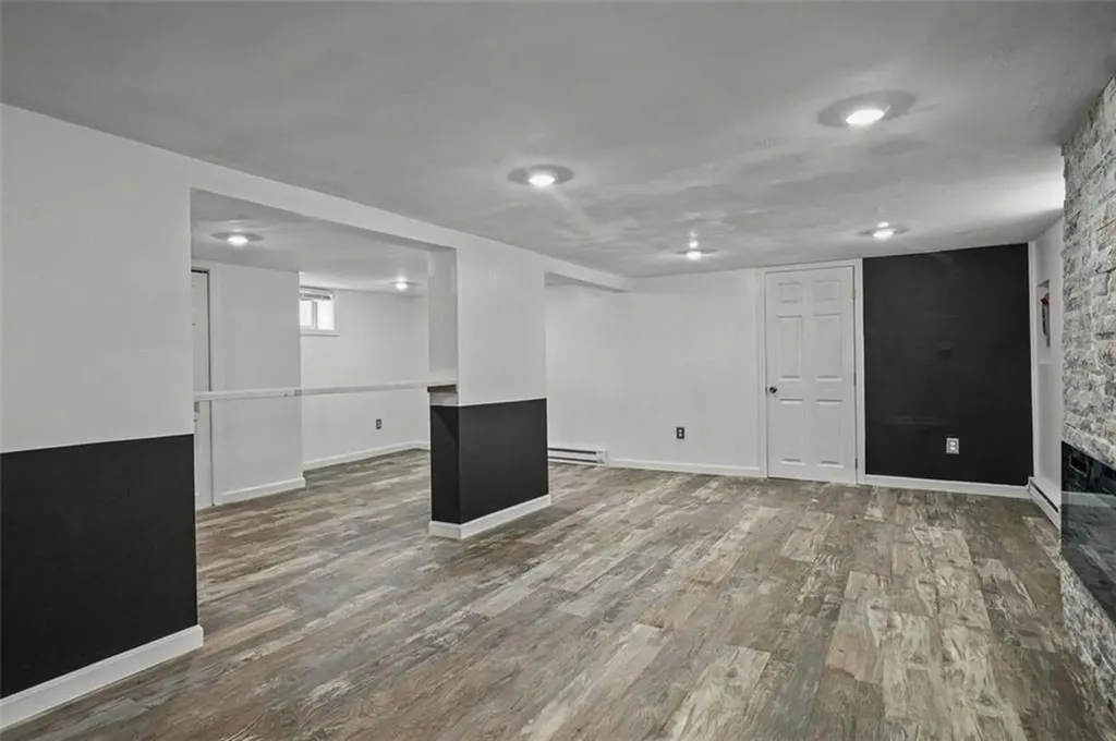 33 Crawford Street Cranston RI 02910