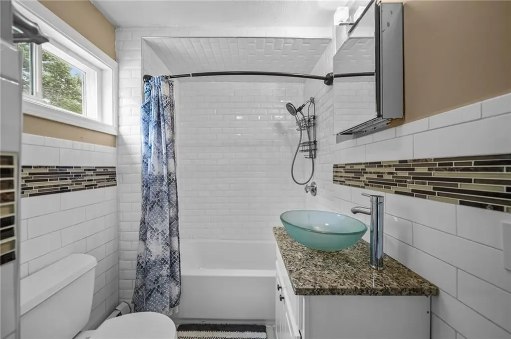 33 Crawford Street Cranston RI 02910