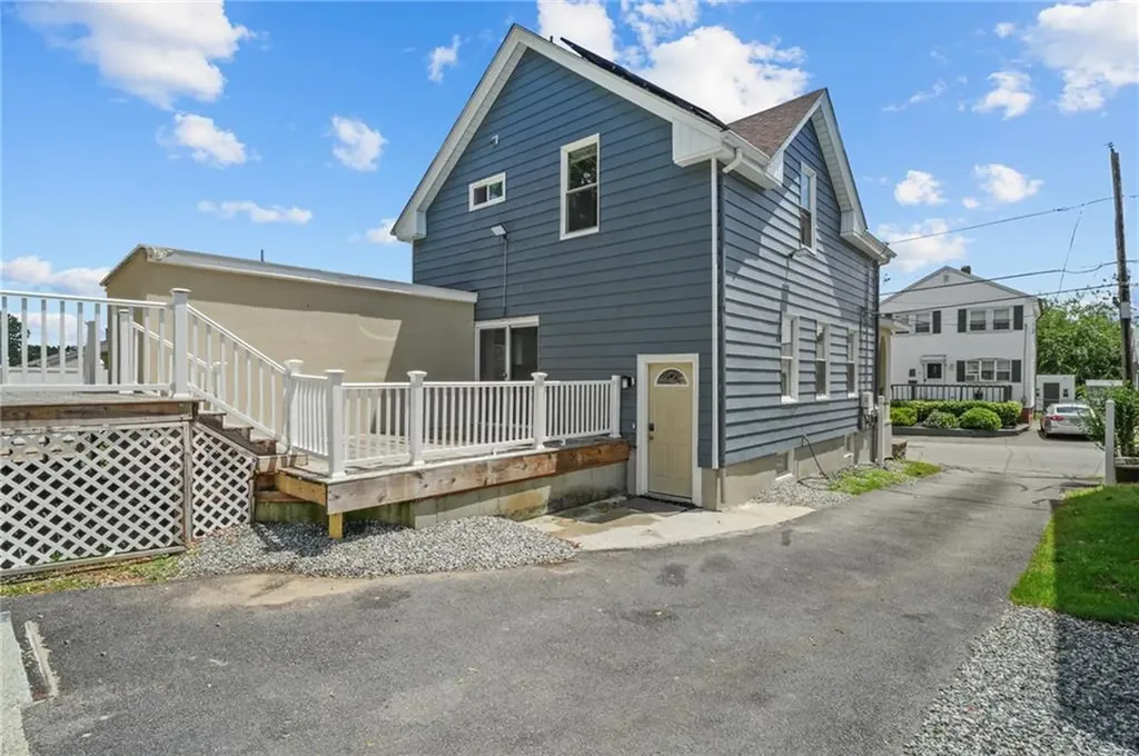 33 Crawford Street Cranston RI 02910