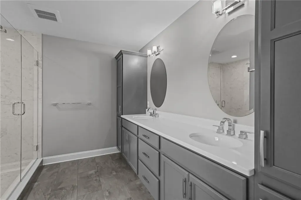 87 Camden Lane Cranston RI 02921