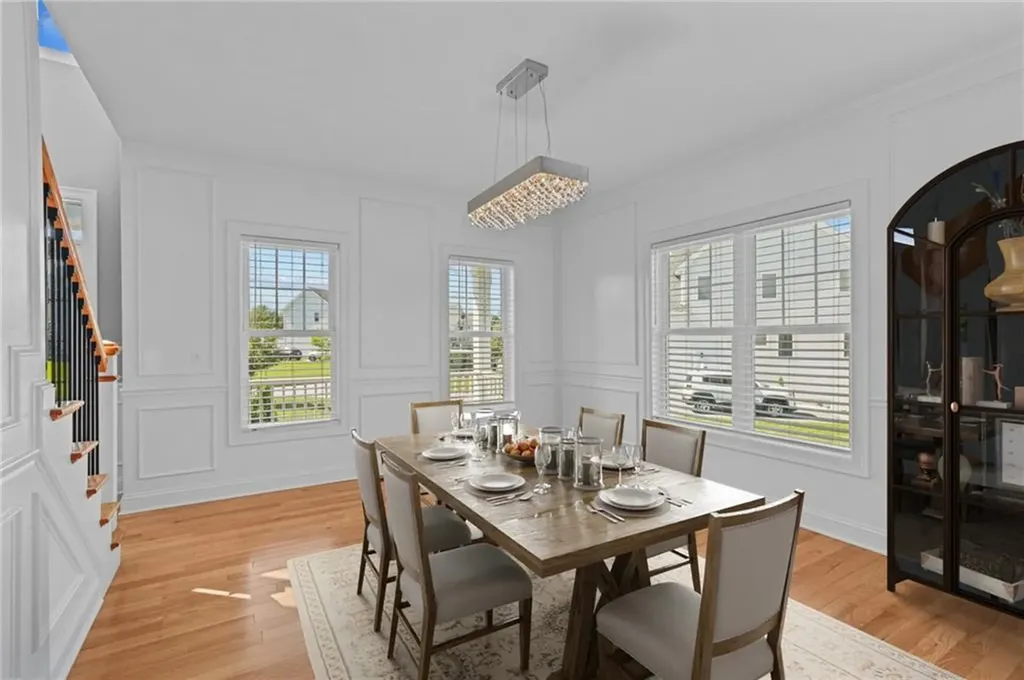 87 Camden Lane Cranston RI 02921