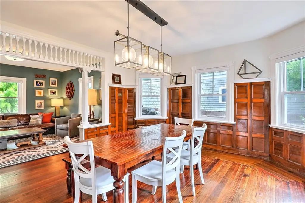 54 Strathmore Road Cranston RI 02905