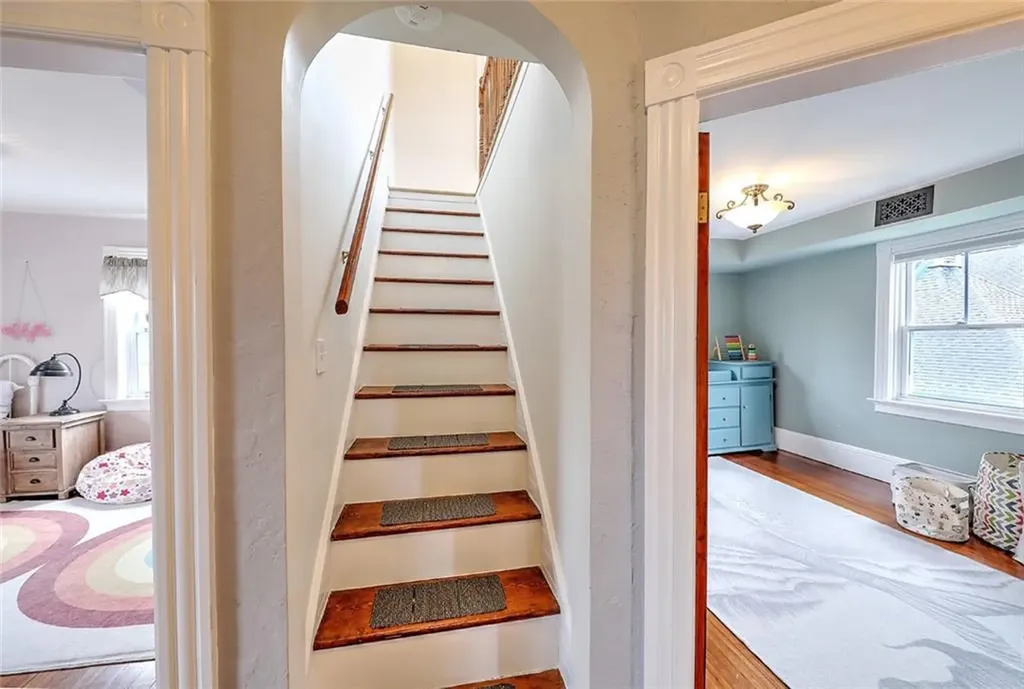 54 Strathmore Road Cranston RI 02905