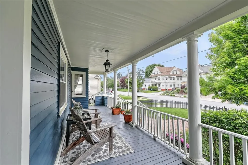 54 Strathmore Road Cranston RI 02905