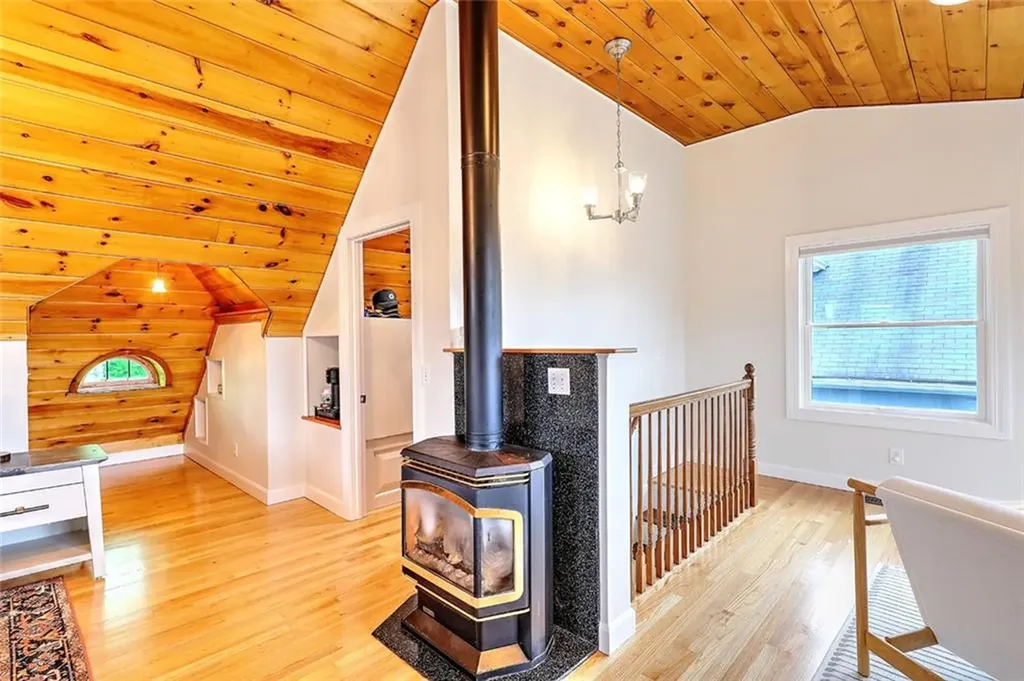 54 Strathmore Road Cranston RI 02905