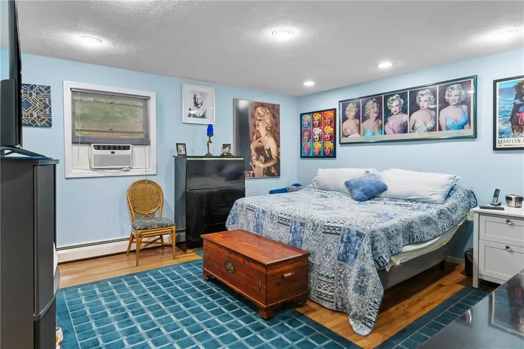 15 Brookdale Road North Providence RI 02904