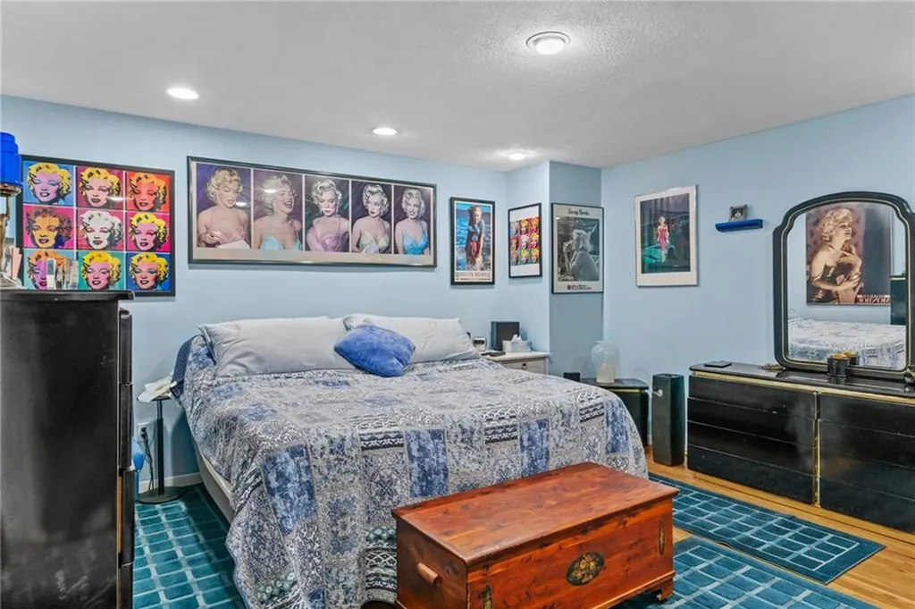 15 Brookdale Road North Providence RI 02904