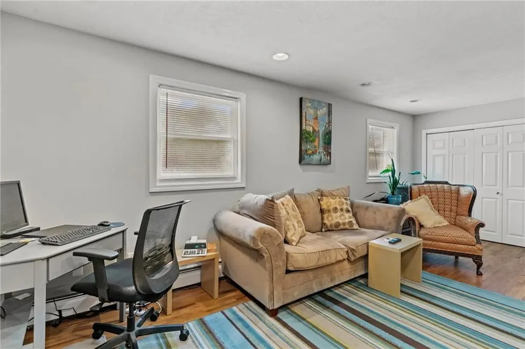 15 Brookdale Road North Providence RI 02904