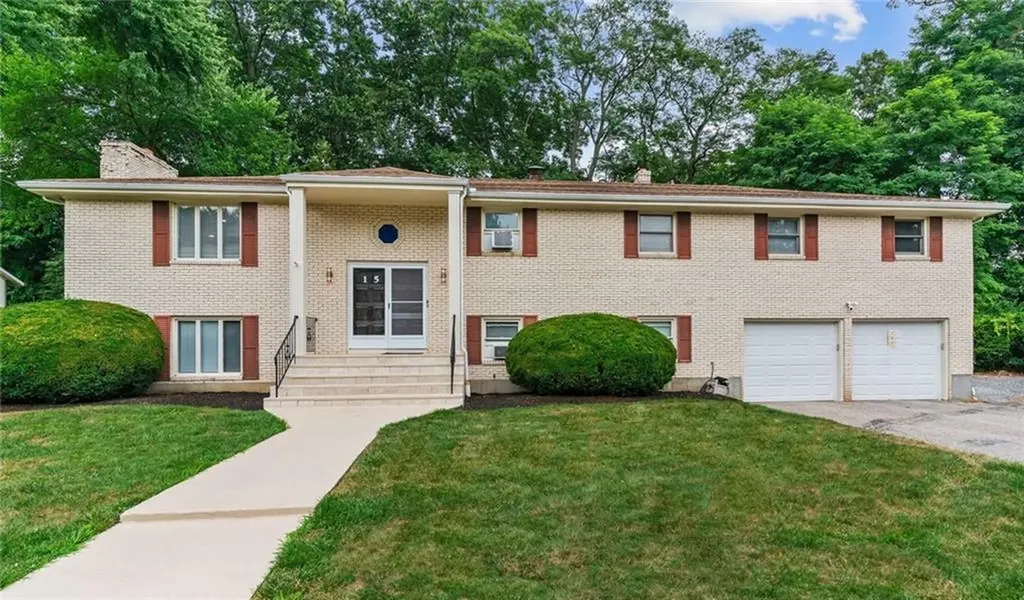 15 Brookdale Road North Providence RI 02904