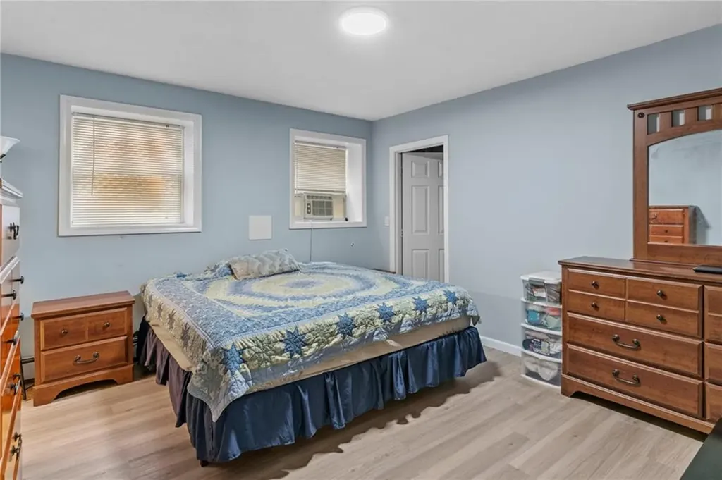 15 Brookdale Road North Providence RI 02904