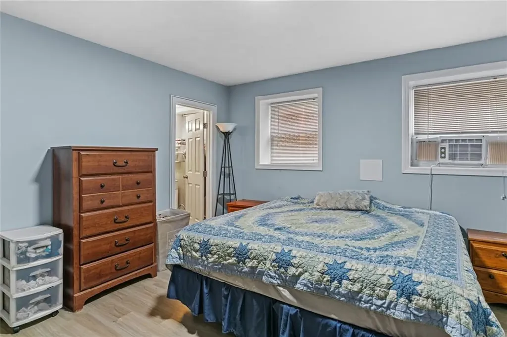 15 Brookdale Road North Providence RI 02904