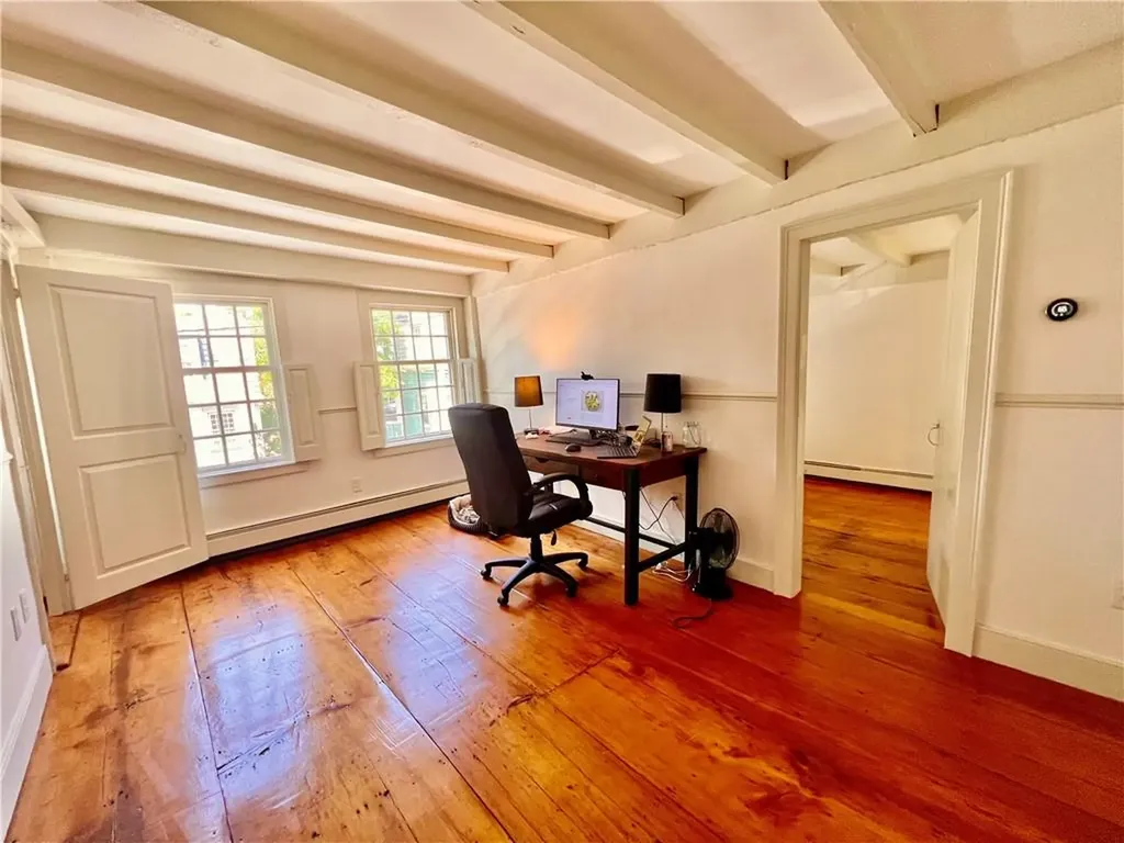 22 Bridge Street Newport RI 02840