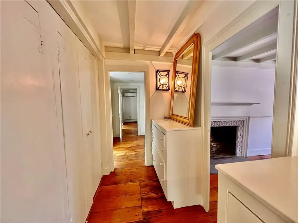 22 Bridge Street Newport RI 02840