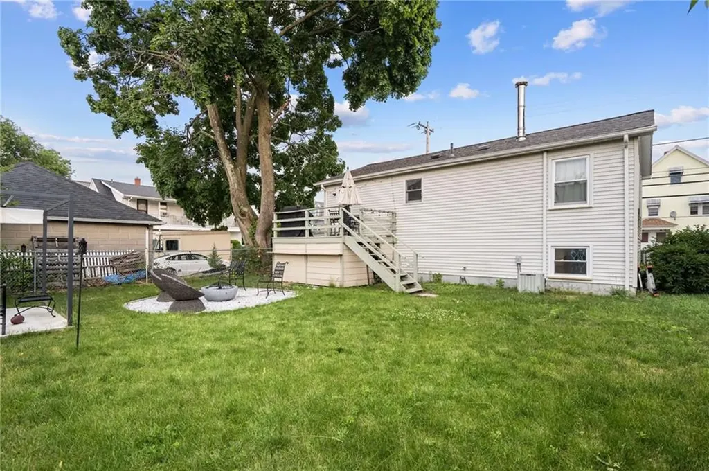 393 Benefit Street Pawtucket RI 02861