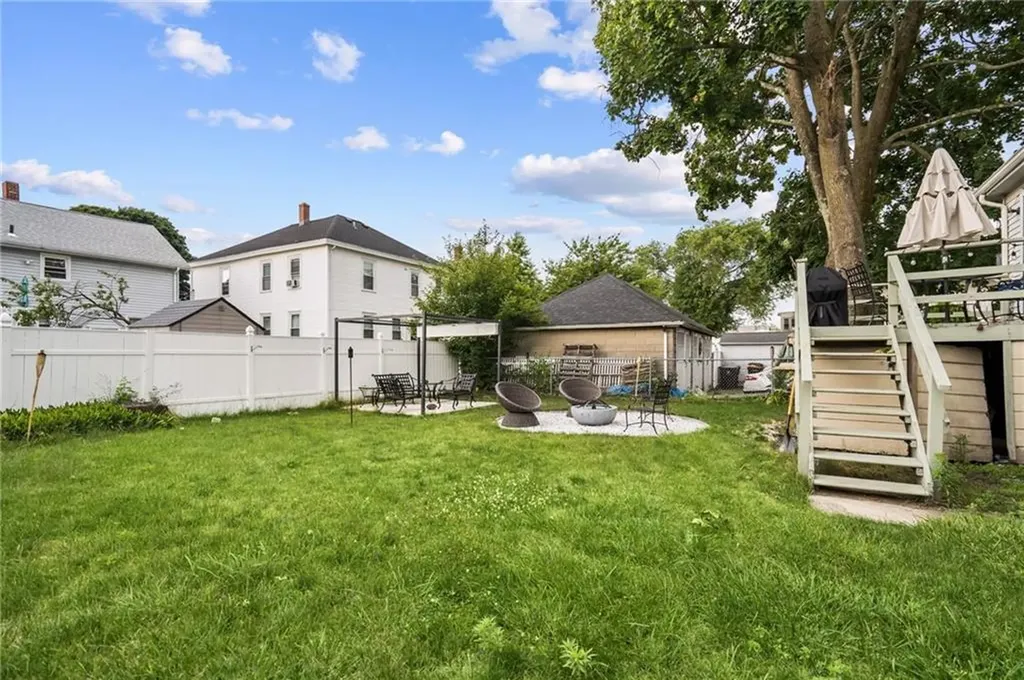 393 Benefit Street Pawtucket RI 02861