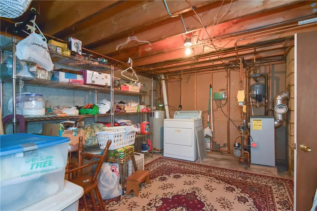 5 Alves Street Bristol RI 02809