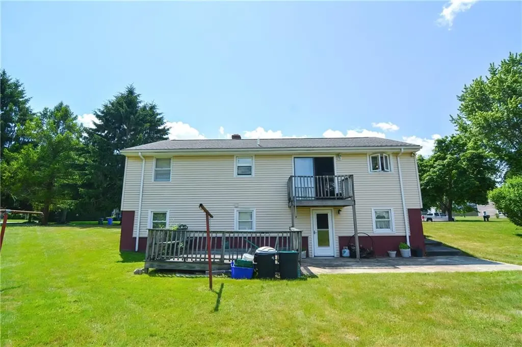 5 Alves Street Bristol RI 02809