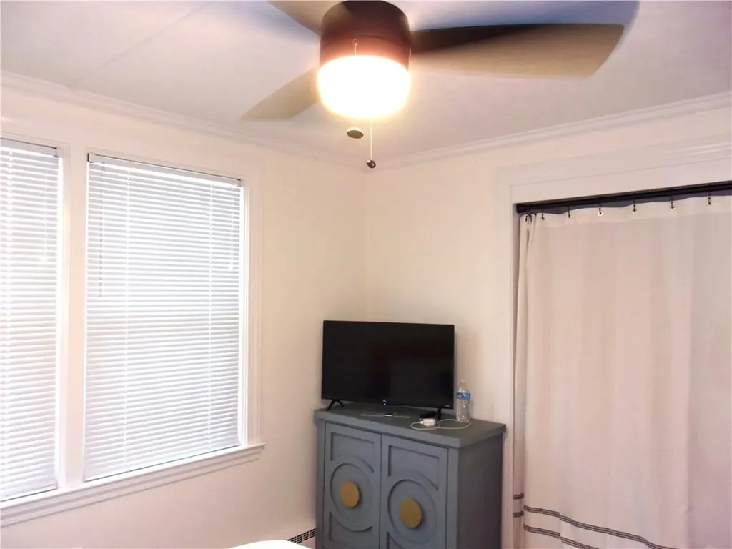 41 Dudley Avenue Newport RI 02840