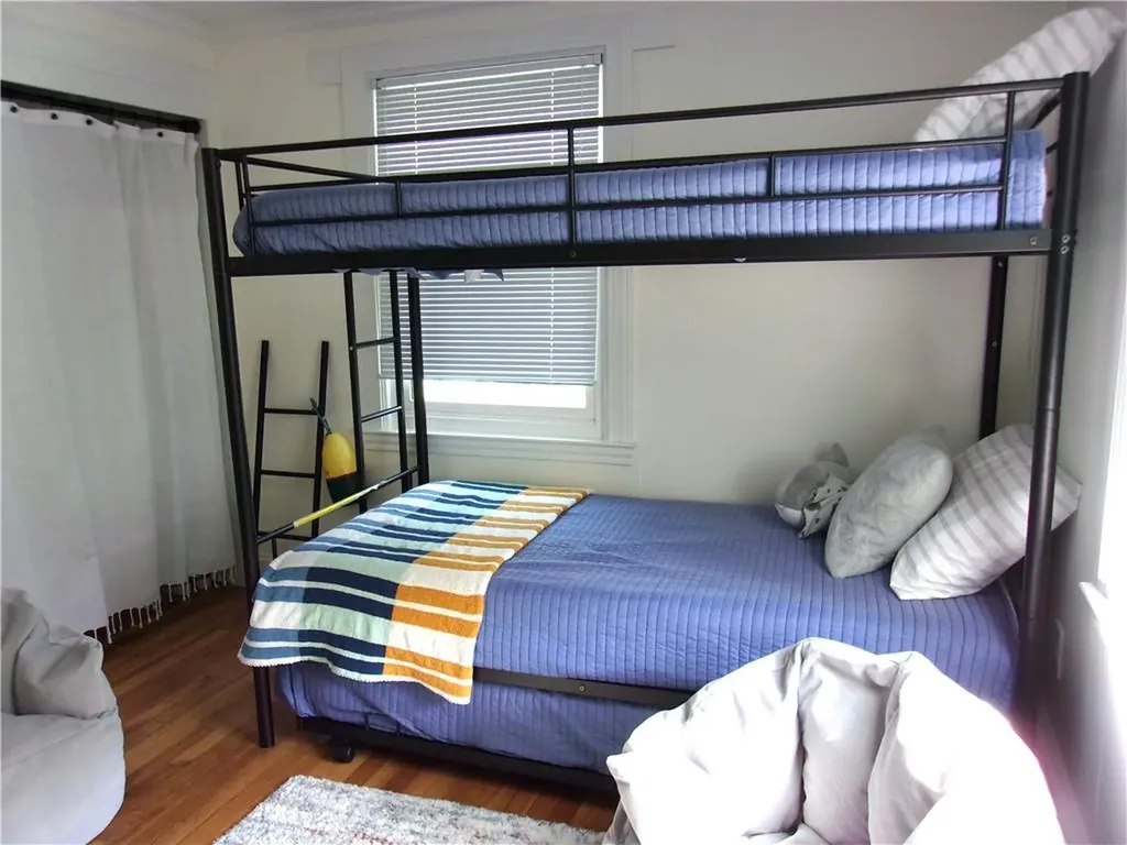 41 Dudley Avenue Newport RI 02840