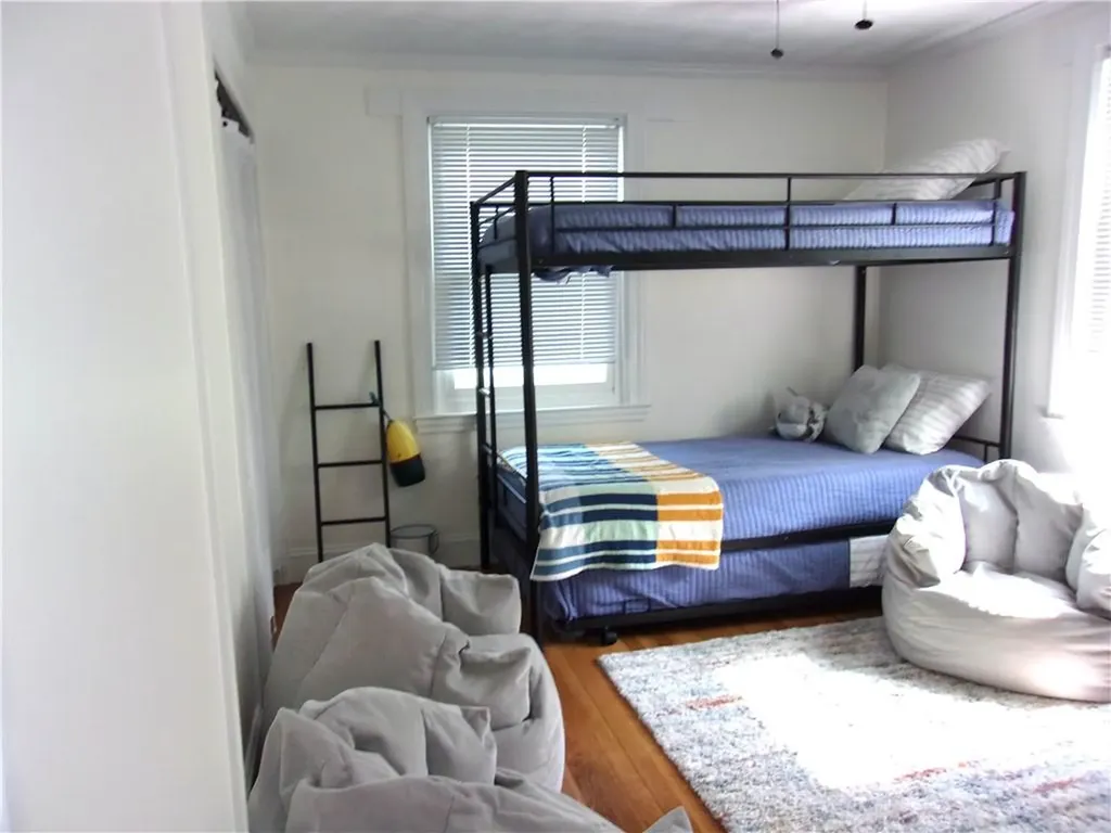 41 Dudley Avenue Newport RI 02840