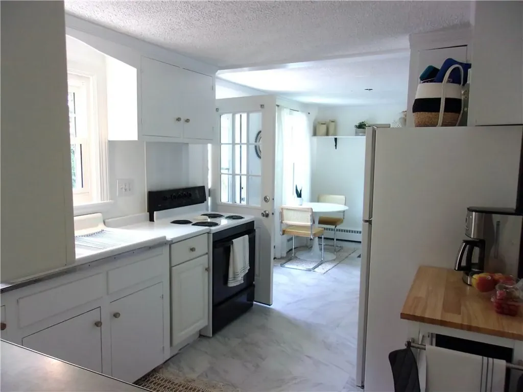 41 Dudley Avenue Newport RI 02840
