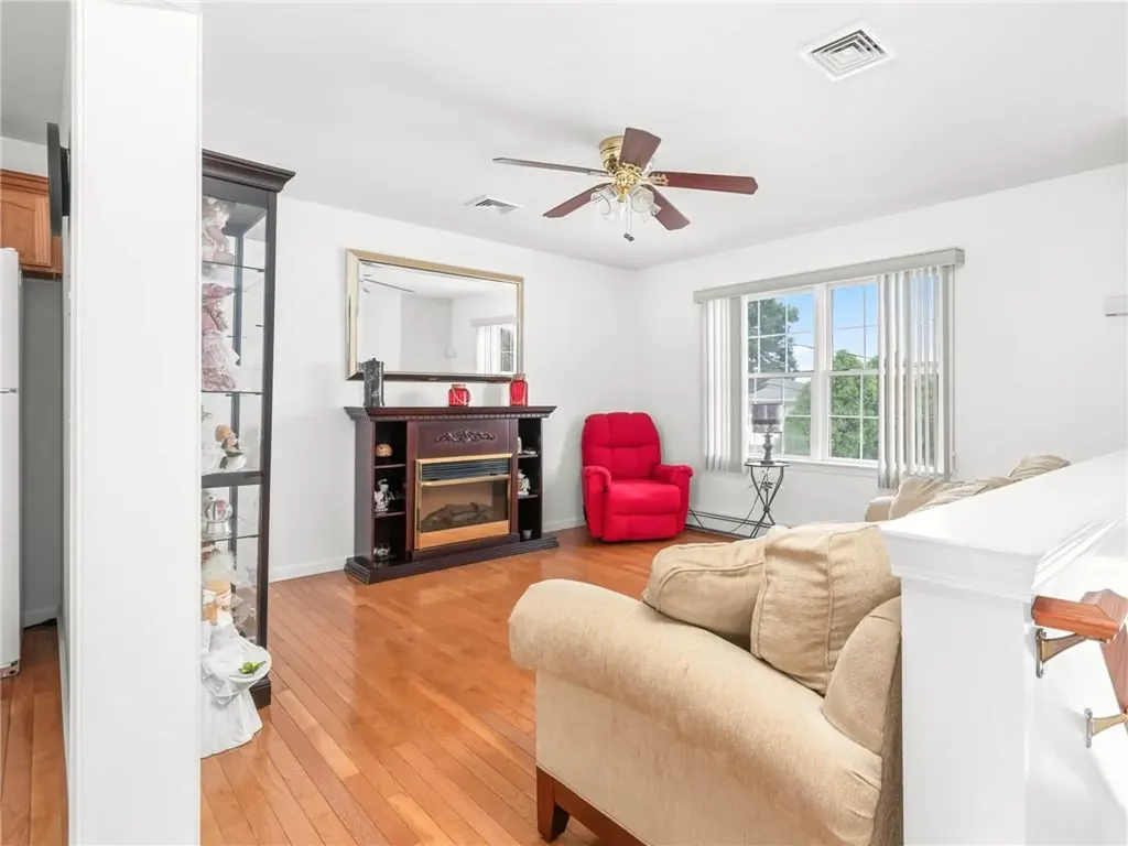 1 Jay Street Johnston RI 02919