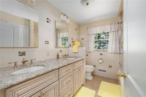 17 Barbara Ann Drive North Providence RI 02911