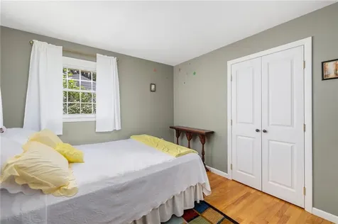 17 Barbara Ann Drive North Providence RI 02911