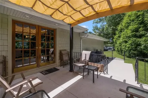 17 Barbara Ann Drive North Providence RI 02911