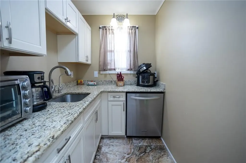 62 Cady Street Woonsocket RI 02895
