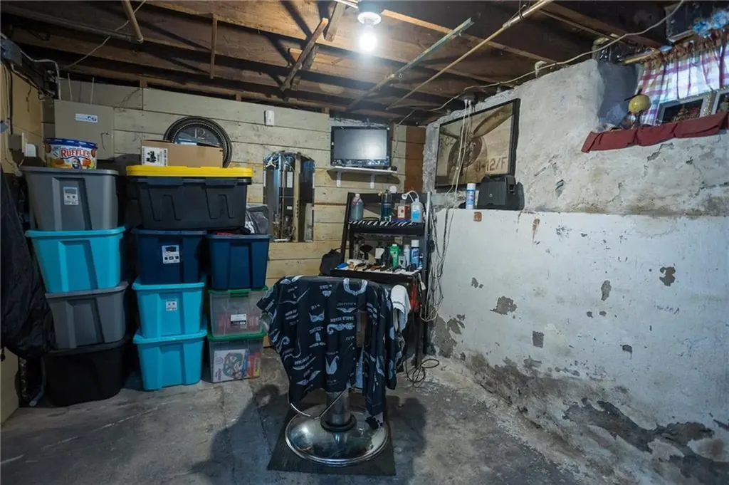 62 Cady Street Woonsocket RI 02895