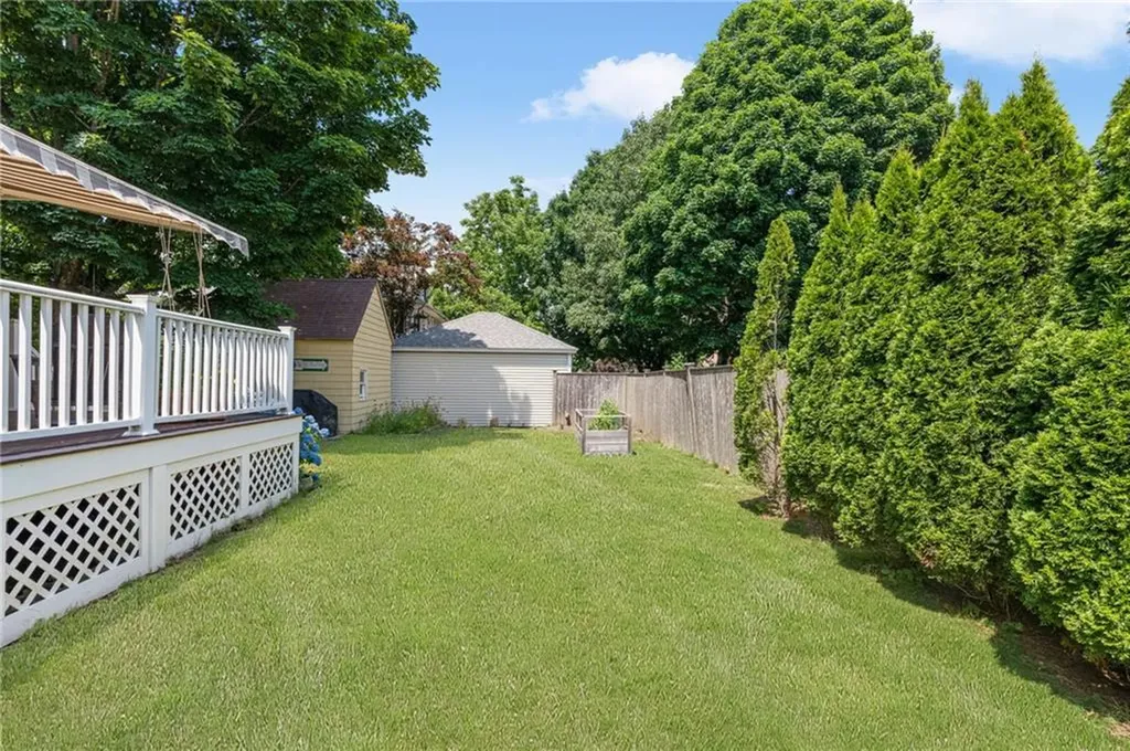 39 Highland Street Cranston RI 02920