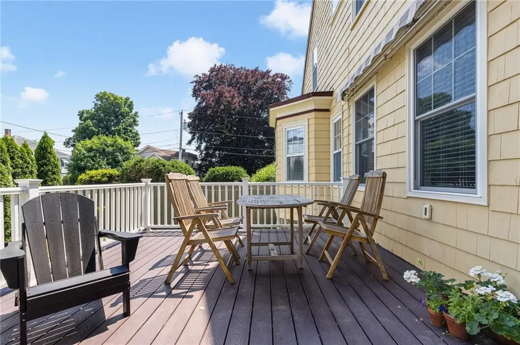39 Highland Street Cranston RI 02920