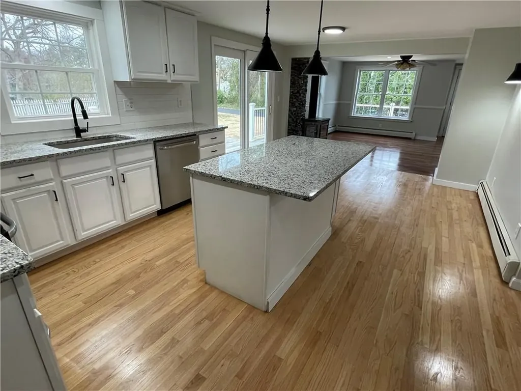 3 Pine Lane Coventry RI 02816