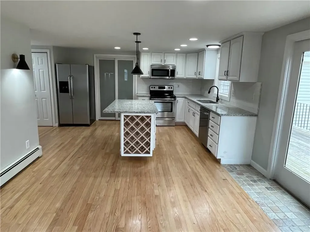 3 Pine Lane Coventry RI 02816