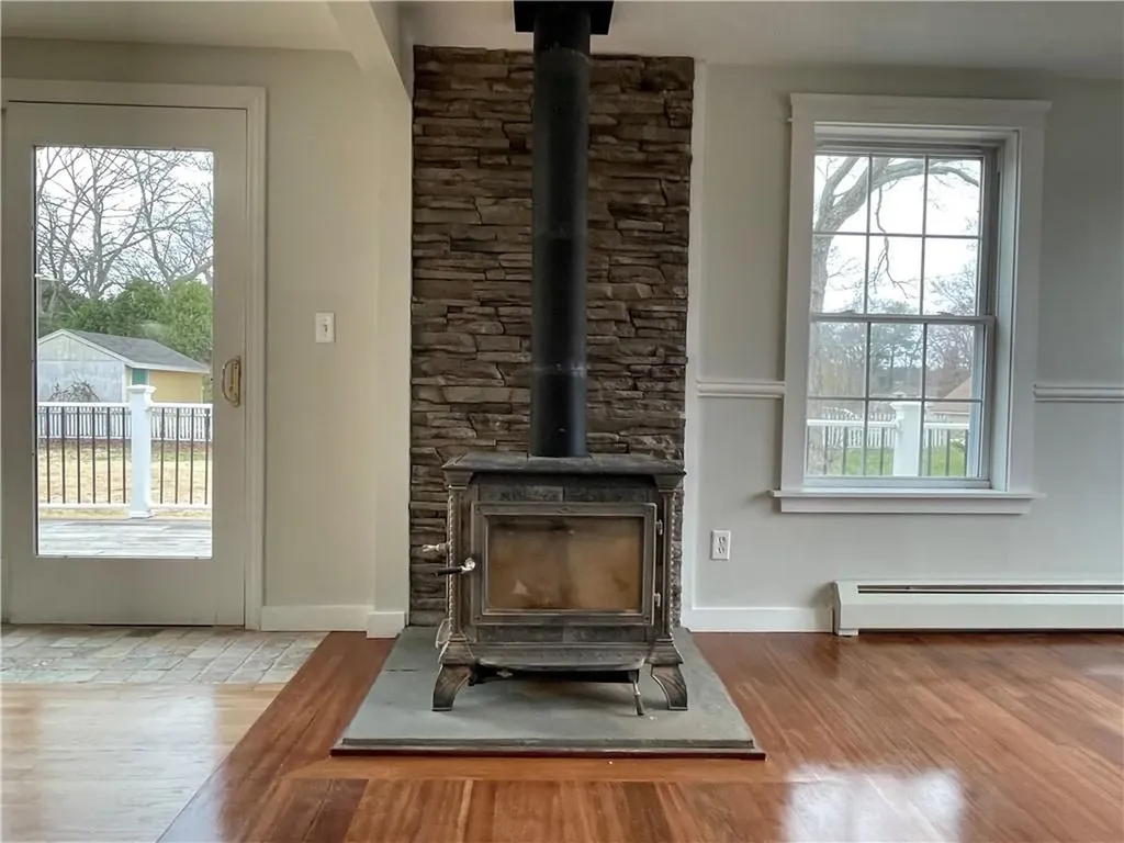 3 Pine Lane Coventry RI 02816