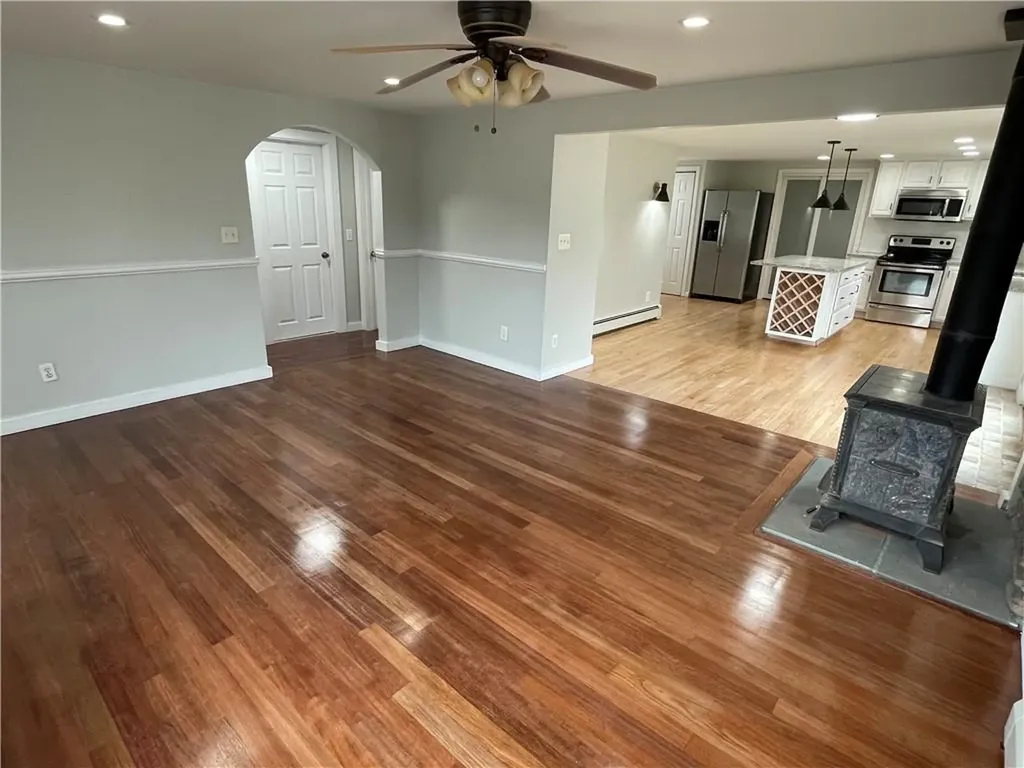 3 Pine Lane Coventry RI 02816