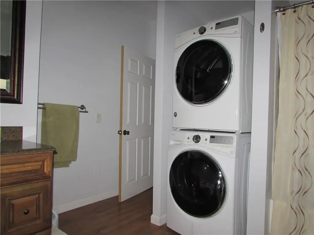 93 Waite Avenue Cranston RI 02905