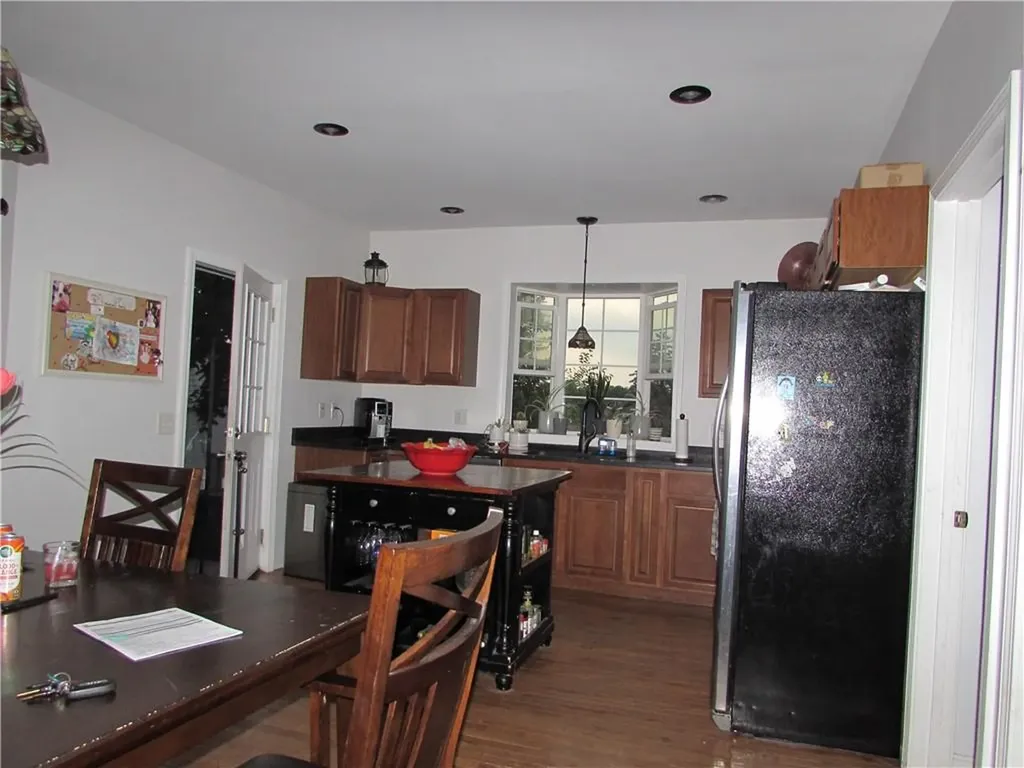 93 Waite Avenue Cranston RI 02905