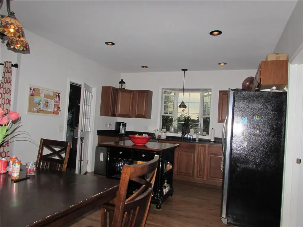 93 Waite Avenue Cranston RI 02905