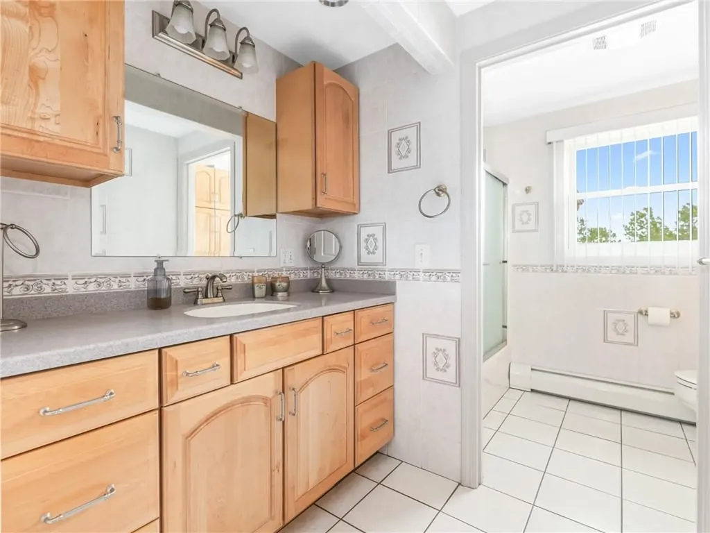 199 Colvintown Road Coventry RI 02816