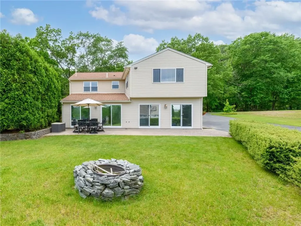 199 Colvintown Road Coventry RI 02816