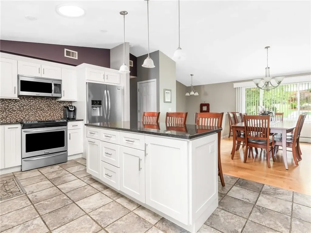 199 Colvintown Road Coventry RI 02816