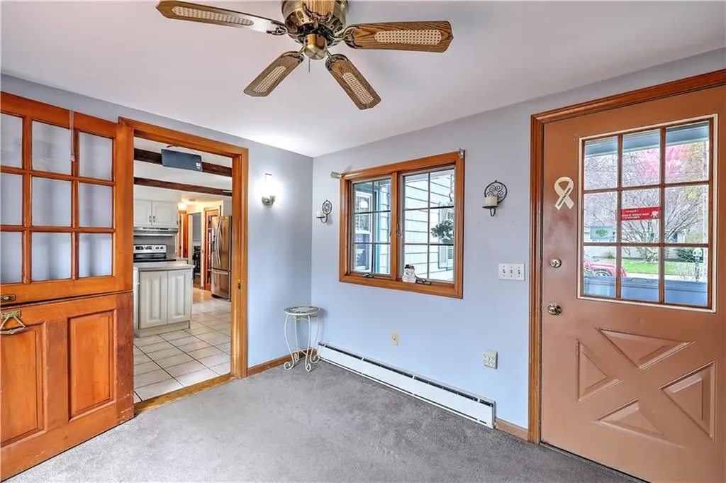 72 Highland Avenue Narragansett RI 02882