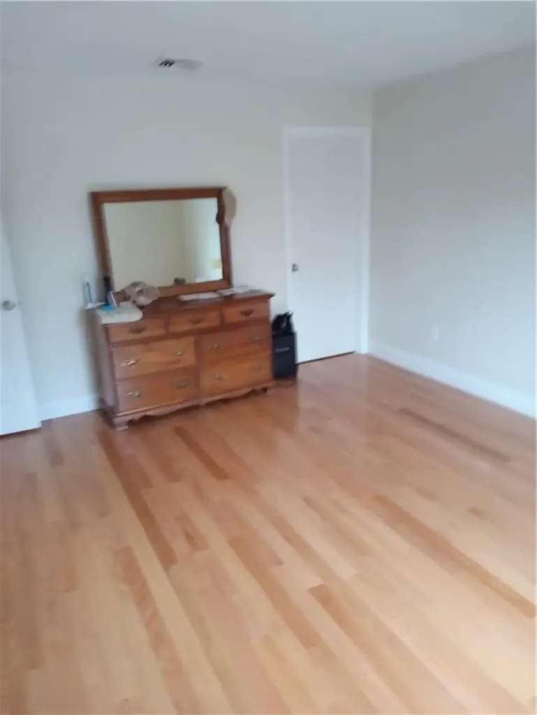 385 Market Street Warren RI 02885