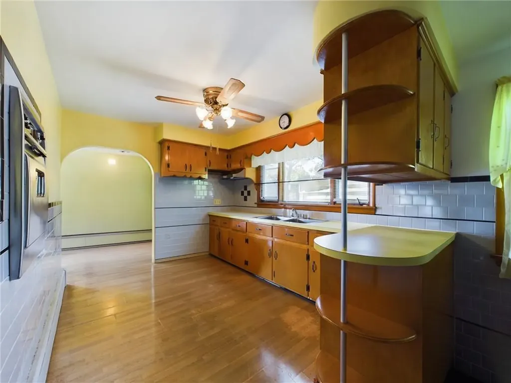 179 Wood Street Fall River MA 02721