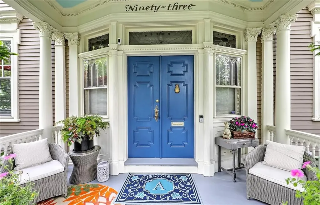 93 Arlington Avenue Providence RI 02906