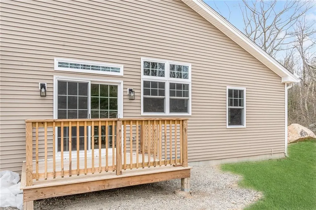 81 Ayda Rose Avenue West Warwick RI 02893