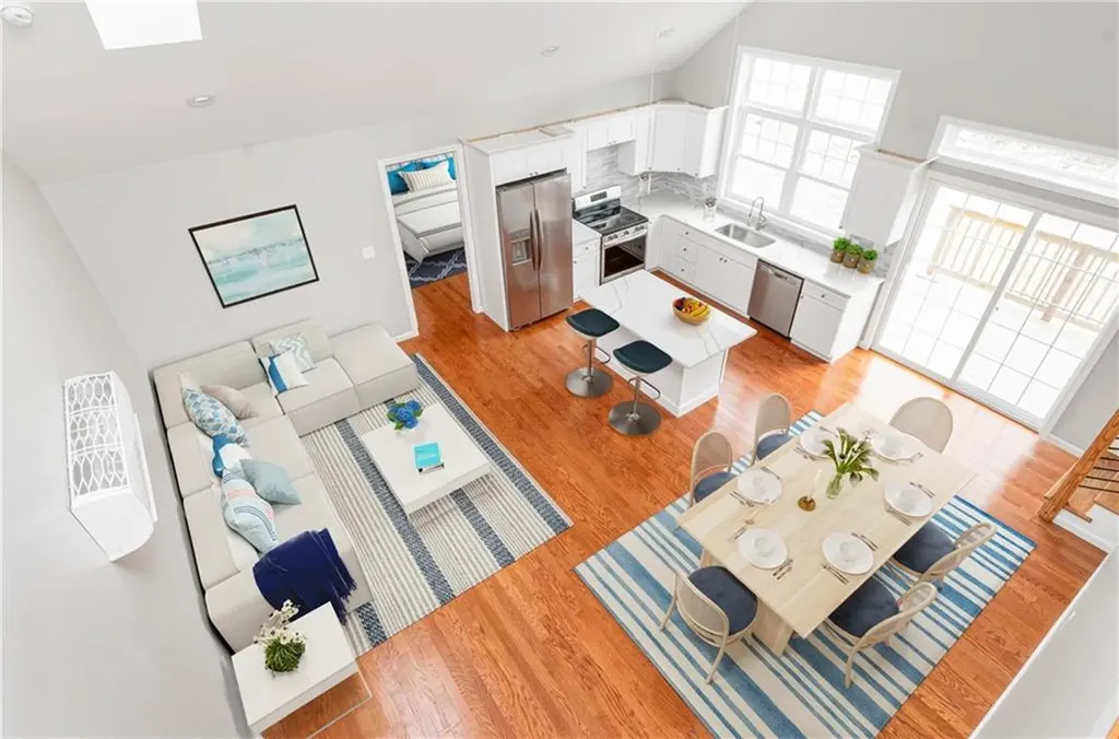 81 Ayda Rose Avenue West Warwick RI 02893