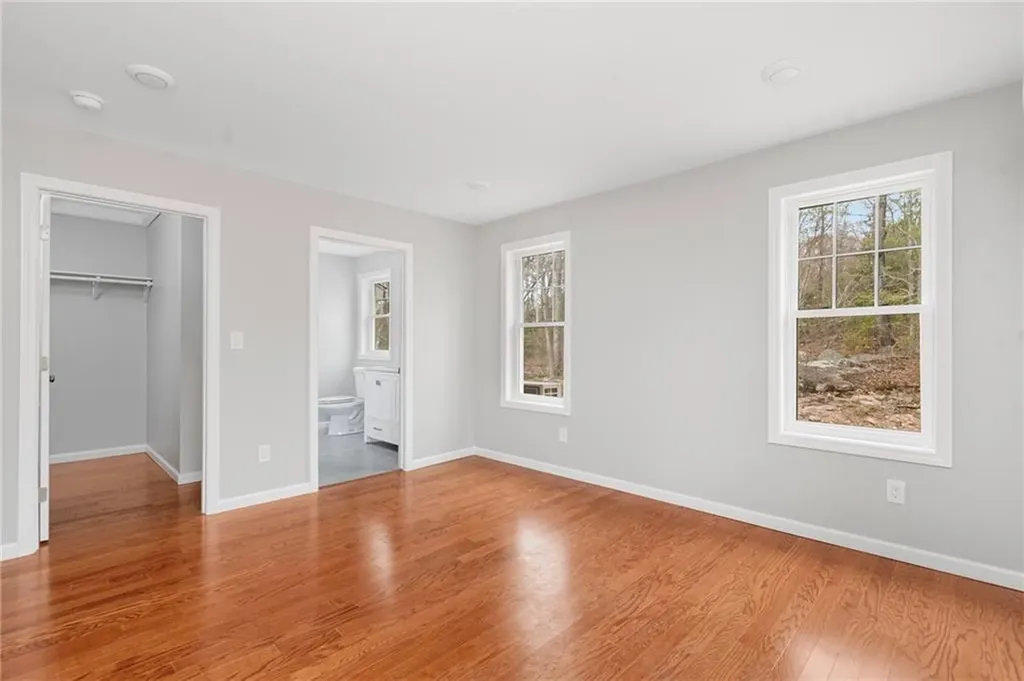 81 Ayda Rose Avenue West Warwick RI 02893